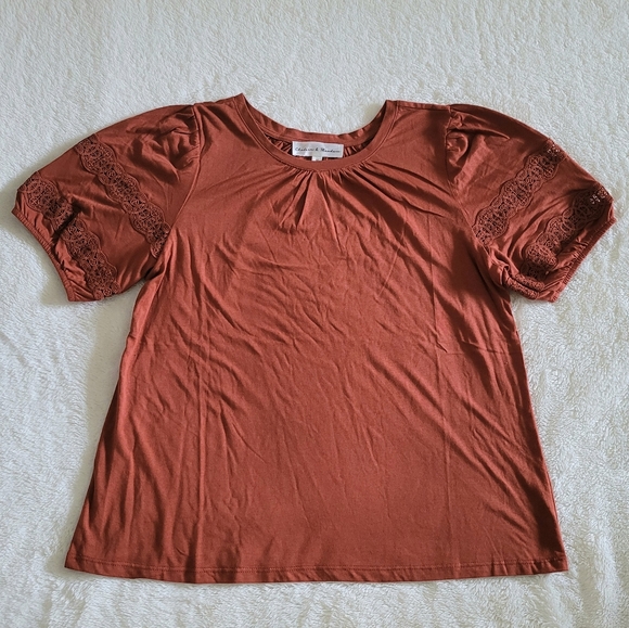 Chelsea & Theodore Puffy Sleeve Top - NWT - Picture 14 of 14